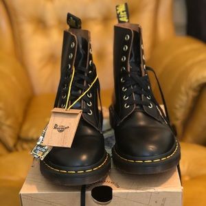 Dr.Martens: Pascal (NWT)